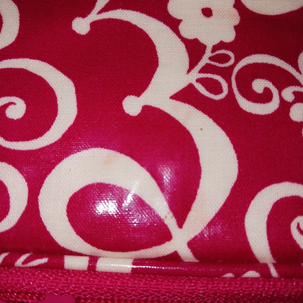 VERA BRADLEY 2010 Twirly Birds Pink Lined Thermal Tote Like New 2 Small Flaws - Picture 3 of 16